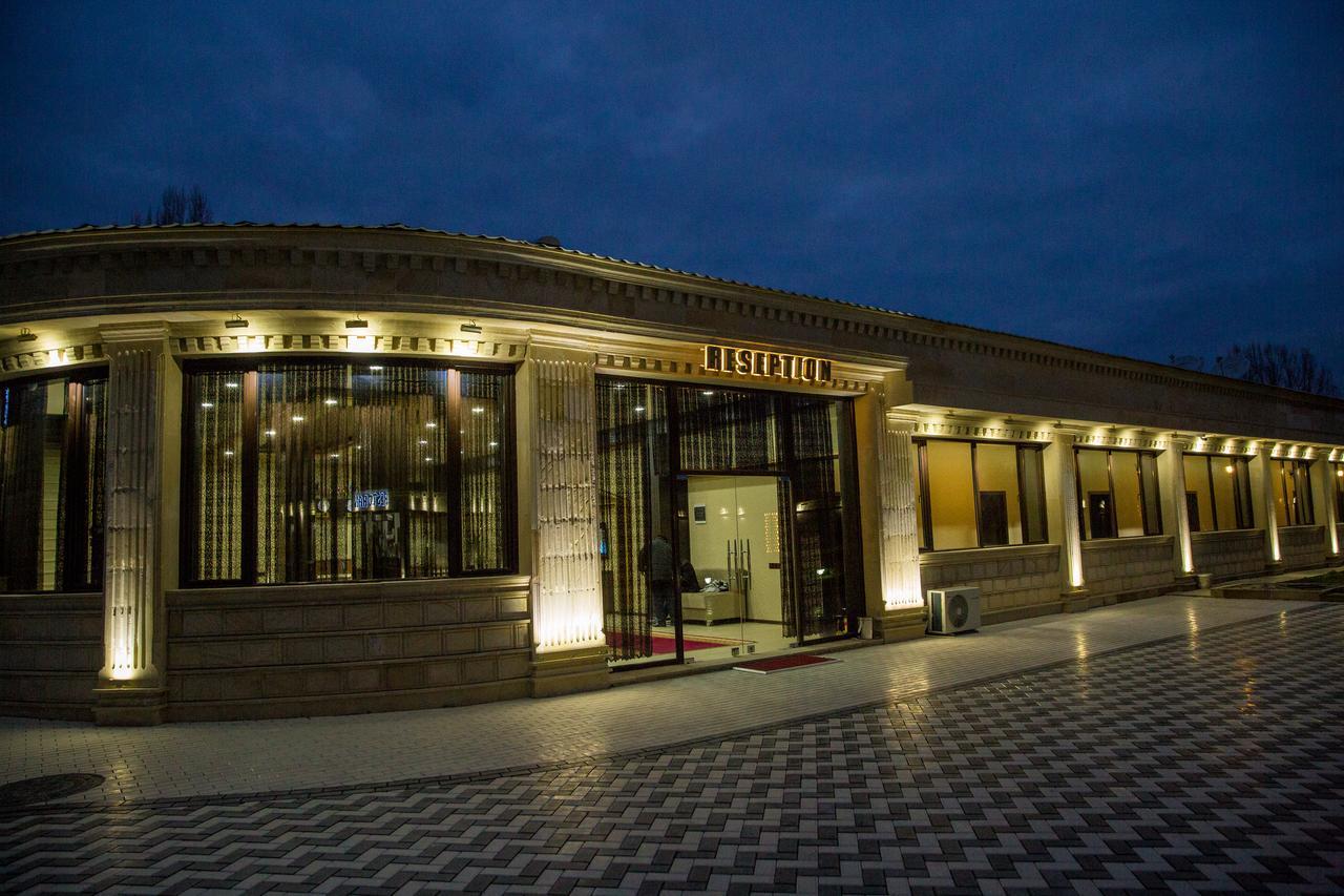 Semeni Hotel & Restaurant Mingachevir Exterior foto